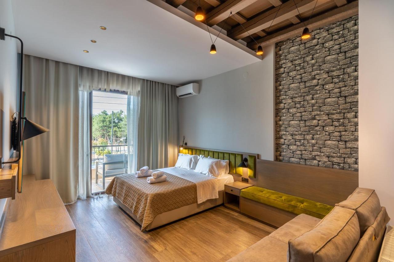 Lydia Suites And Rooms 리토코론 외부 사진