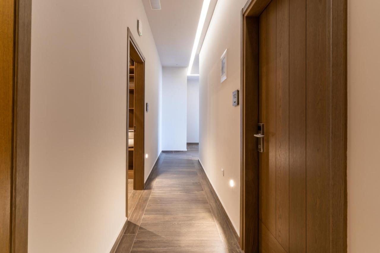 Lydia Suites And Rooms 리토코론 외부 사진