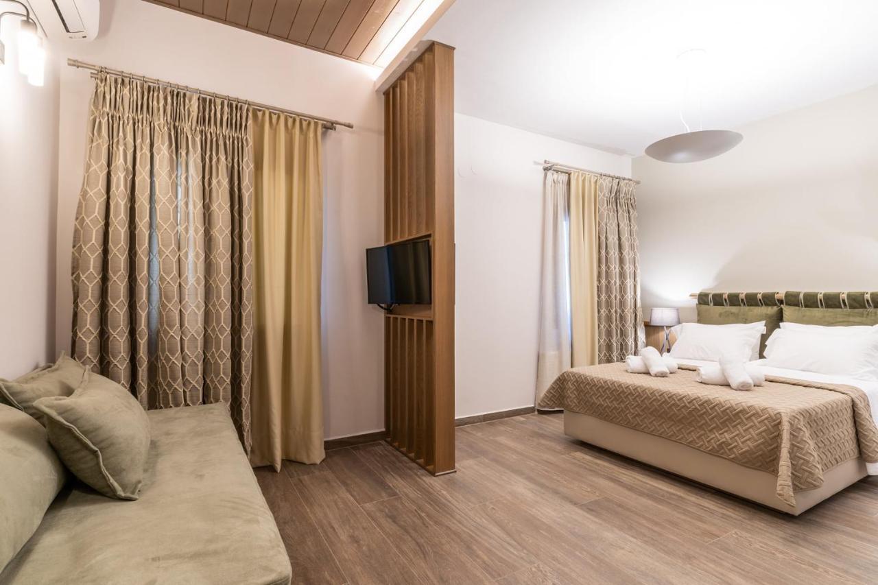 Lydia Suites And Rooms 리토코론 외부 사진